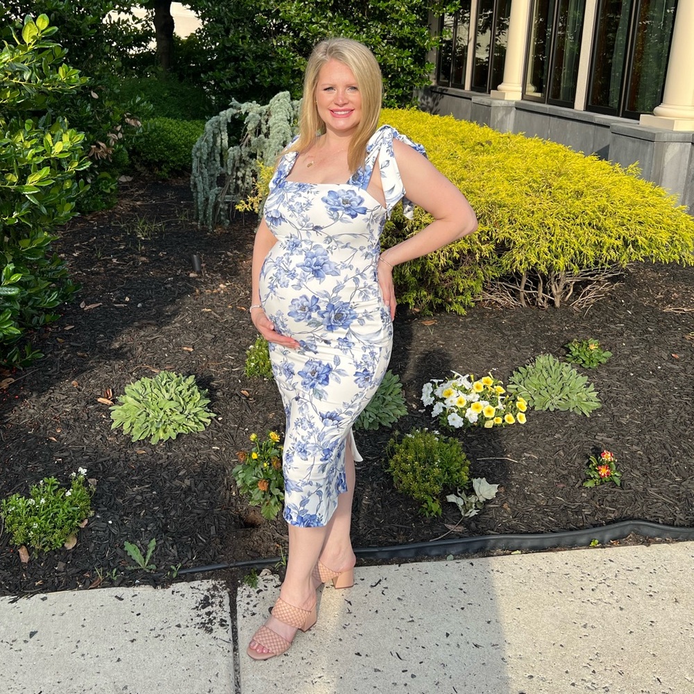 Club L London Blue and White Floral Maternity Dress